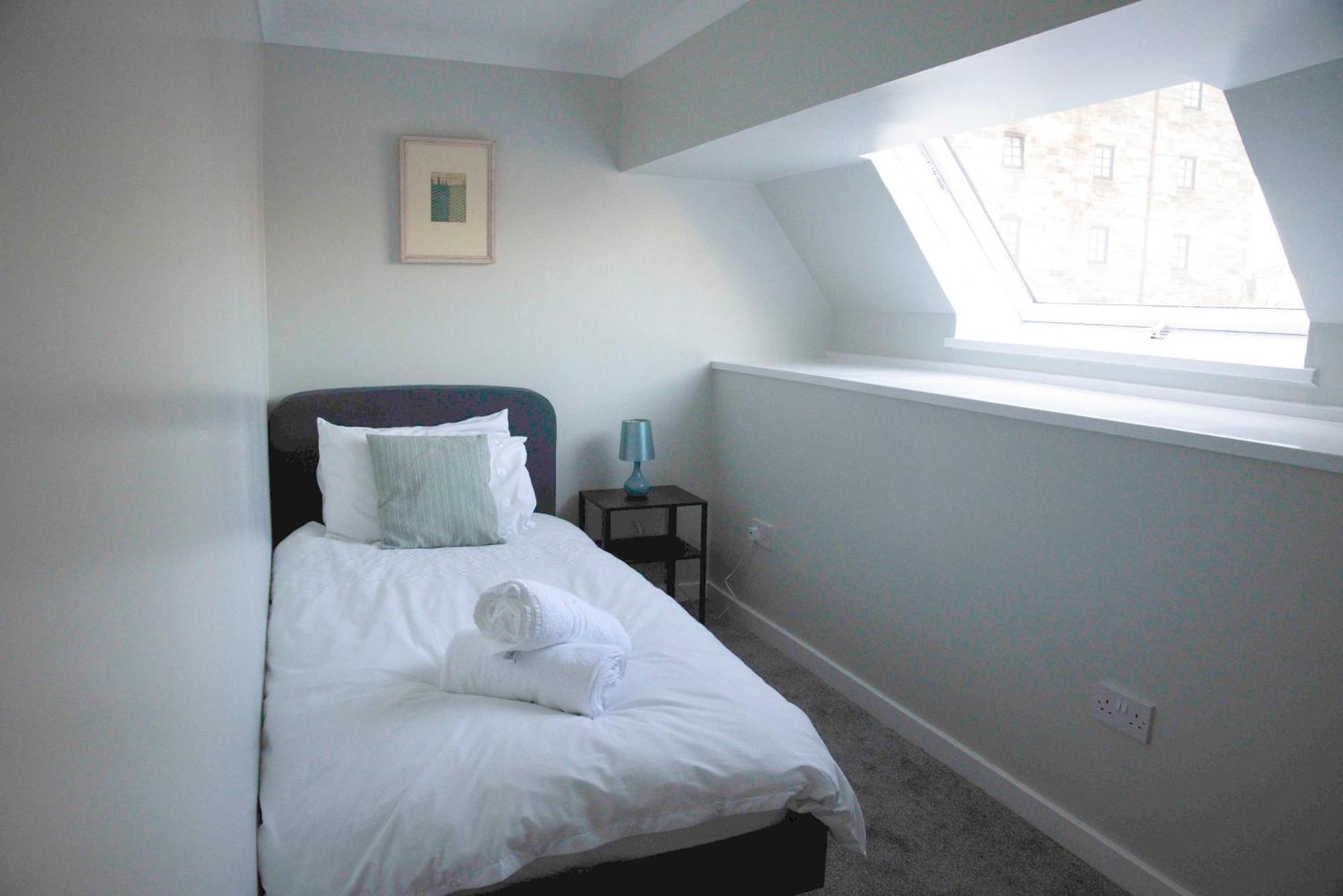 Fabulous Stylish Flat In Merchant City & Free Secure Parking Glasgow Exteriör bild
