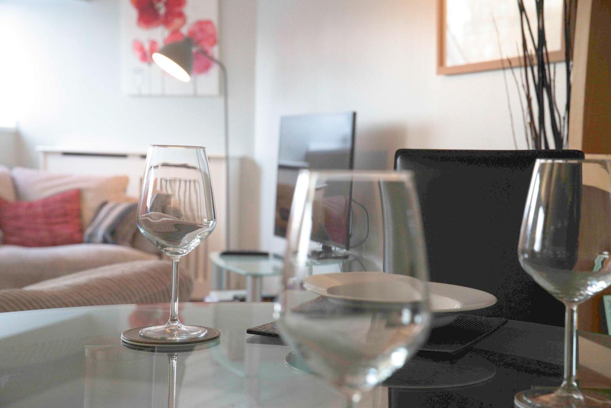 Fabulous Stylish Flat In Merchant City & Free Secure Parking Glasgow Exteriör bild